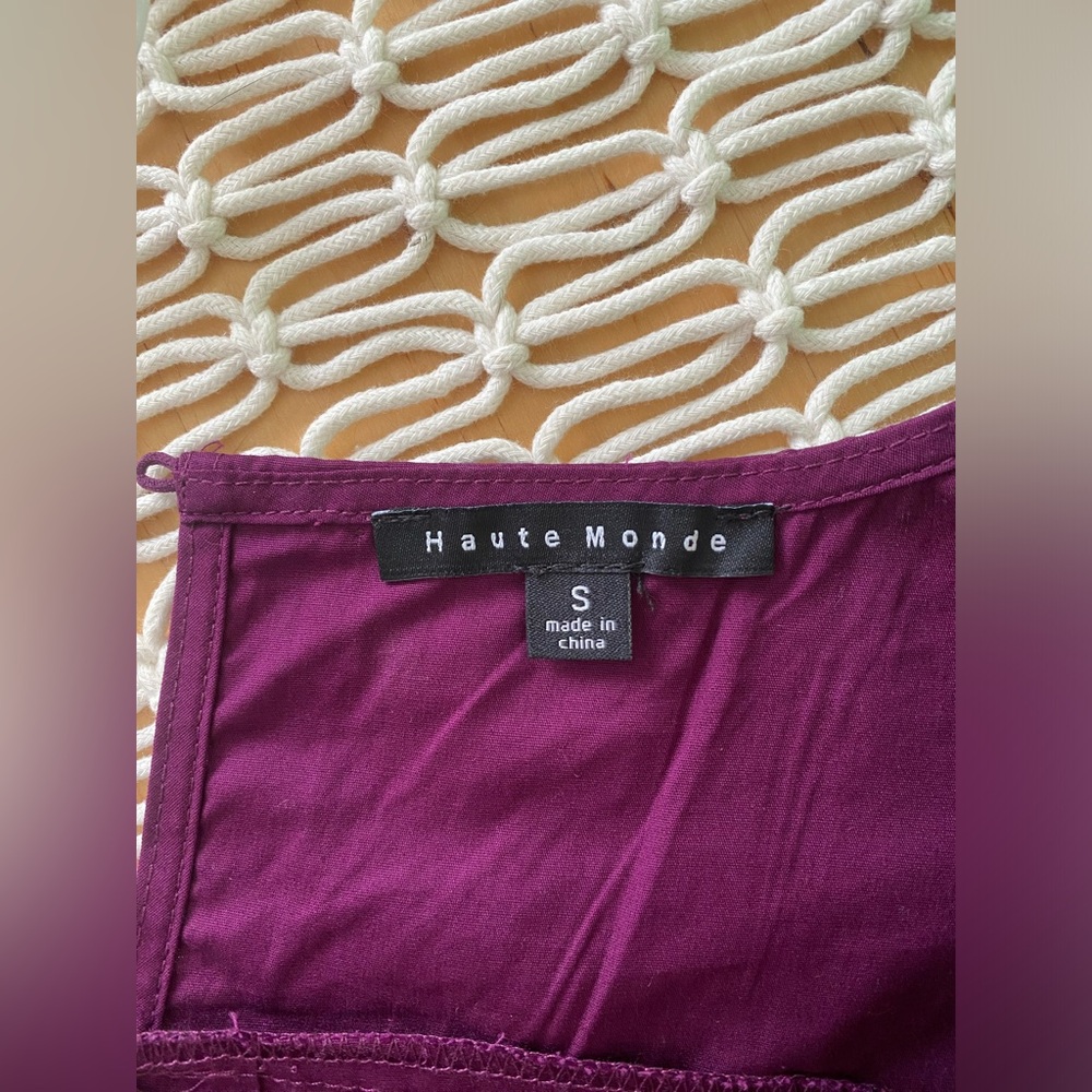 Size Small Haute Monde purple crop top